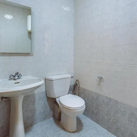 Spacious 3br Retreat Overlooking Marina Lejlighed *